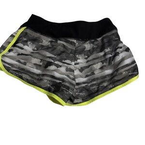 Women's Black and Gray Camo Shorts